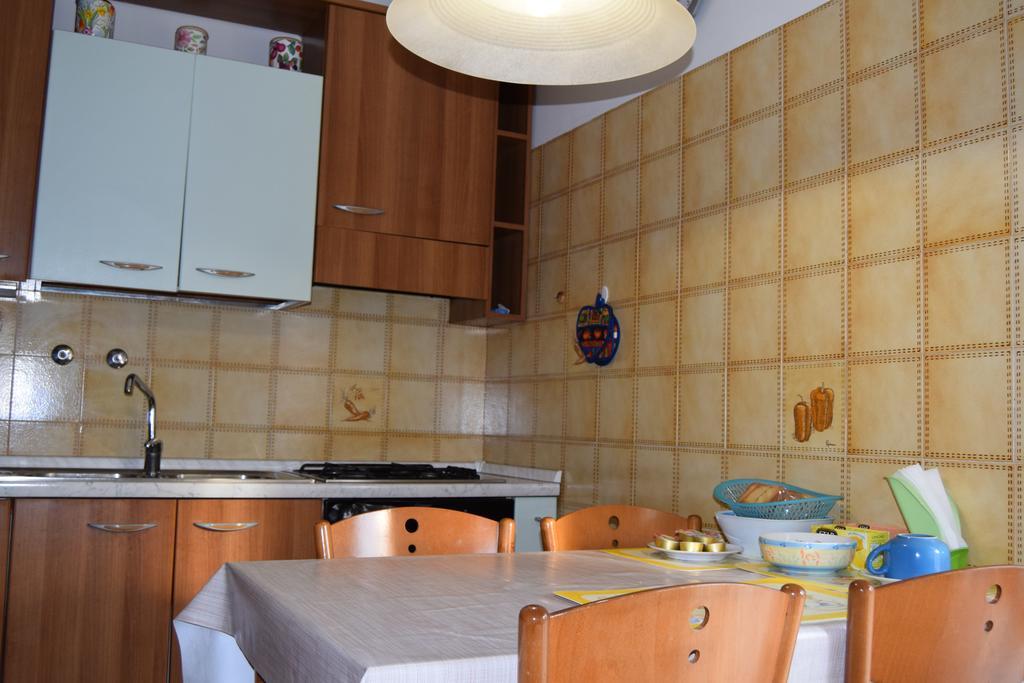 Casa Vacanza E Per Lavoro Elena E Carla Spinea Exteriér fotografie